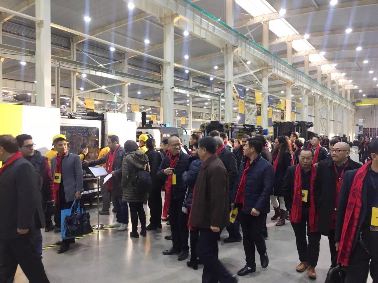 Cmp冠军演出“两大喜”： 十周年庆+注塑智慧工厂落成