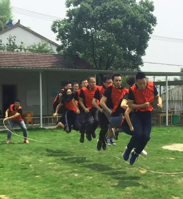 “向妄想启程” Cmp冠军销售团建活动美满开放