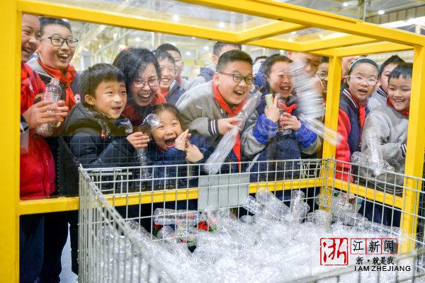 长兴：走读智慧工厂 感触科技魅力